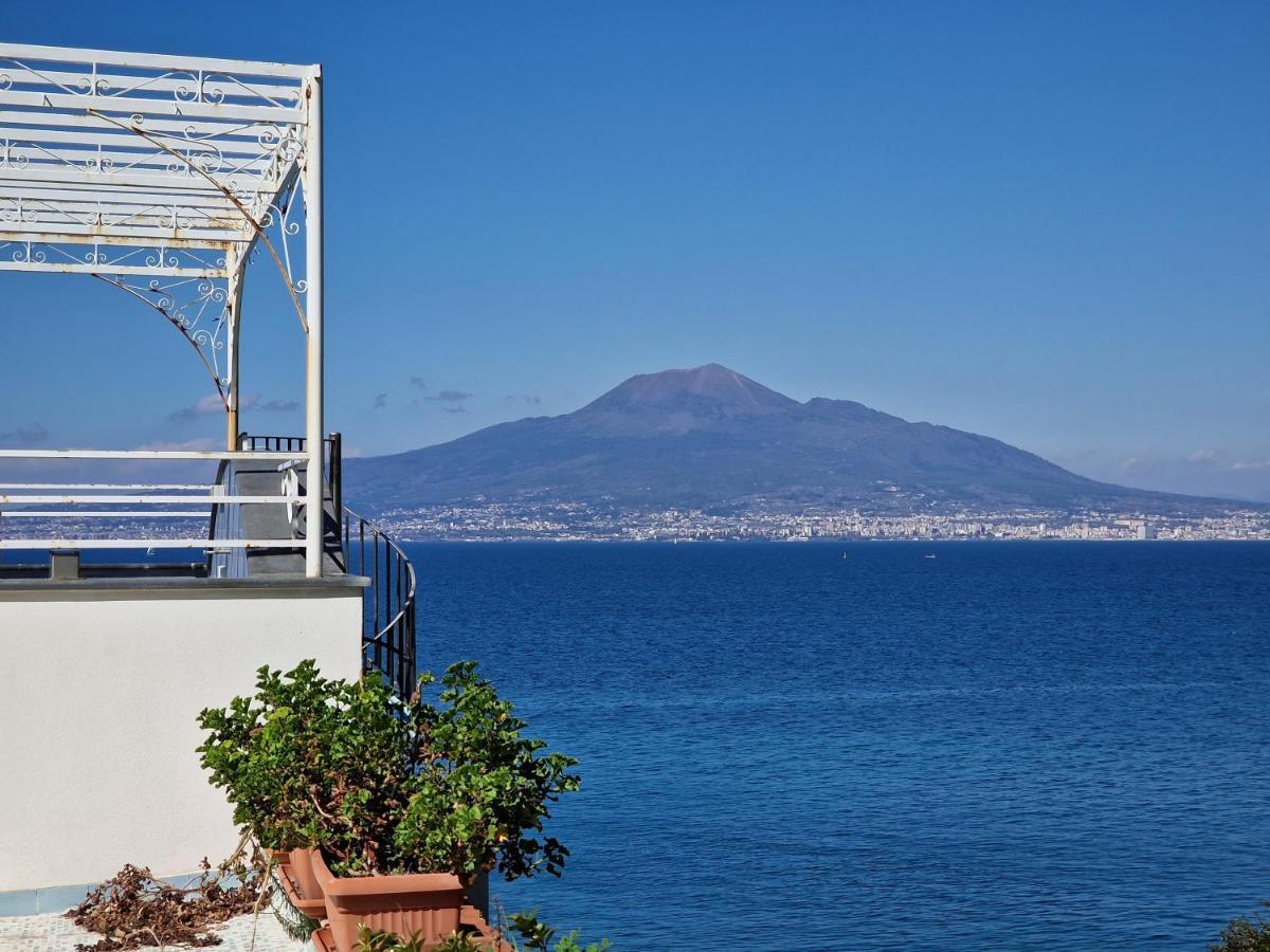 Vico Di Mare Appartement Vico Equense Buitenkant foto